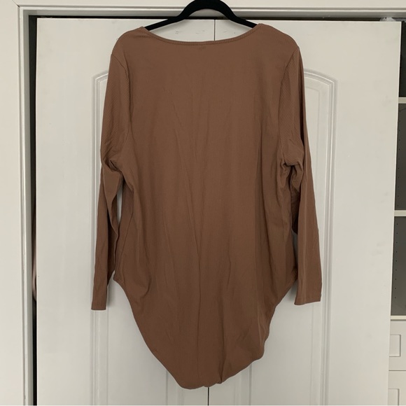 Old Navy Ribbed Square Neck Body Suit - Picture 2 of 4